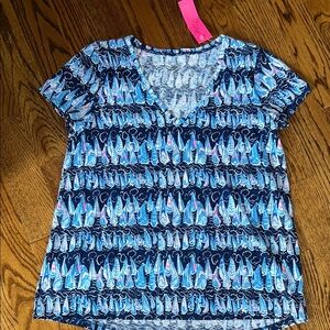Lilly Pulitzer Etta V-neck T-shirt in low tide navy sales & stripes Large NWT